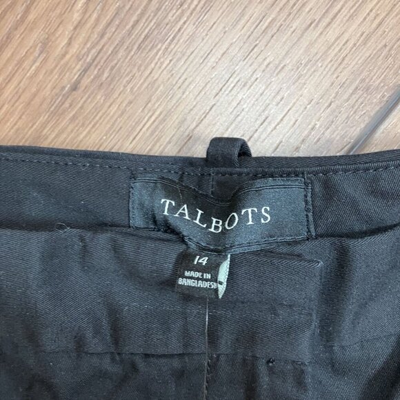 Talbots NWT Black Signature Mid-Rise Straight Leg Cropped Pants Size 14 - Picture 4 of 7